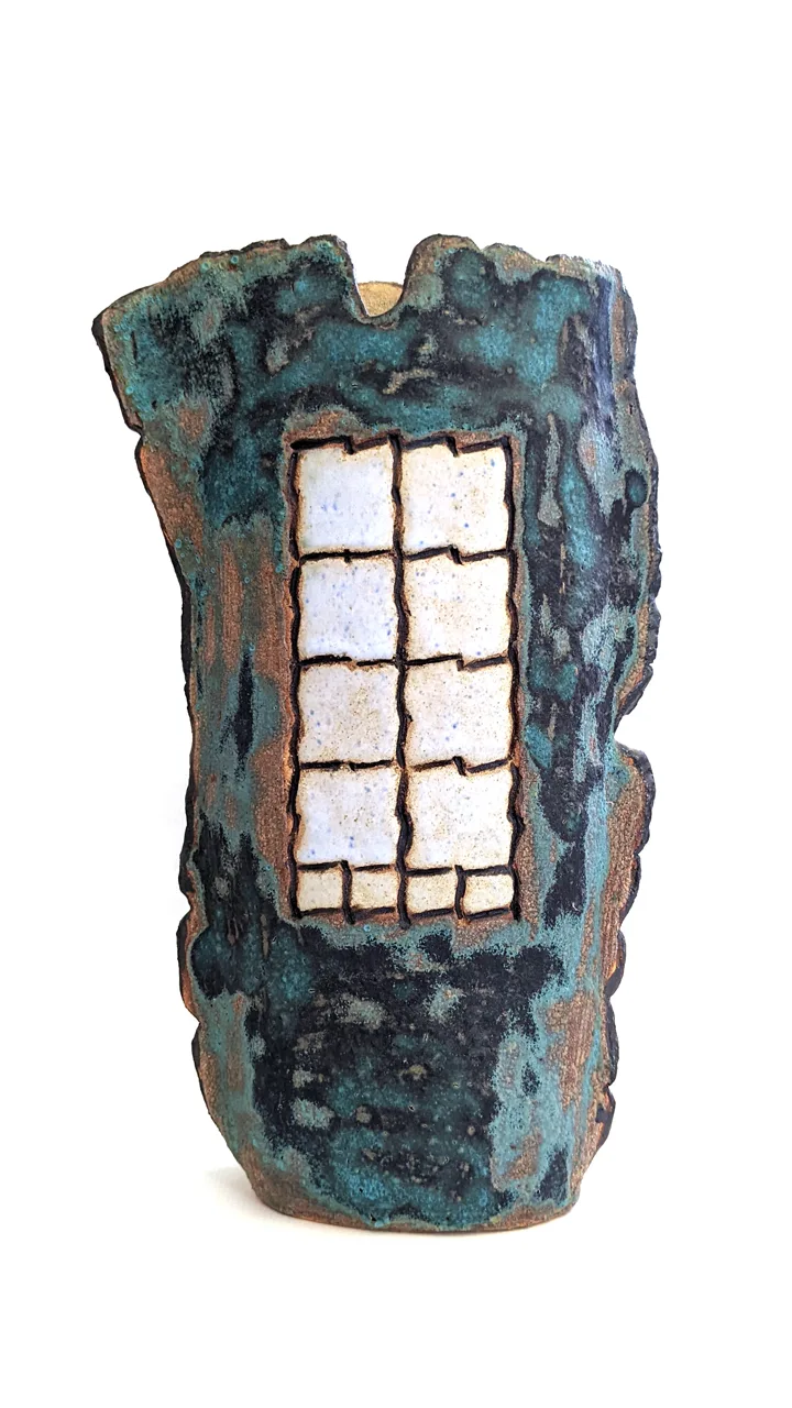 Escultura cerámica de Diego Paredes.